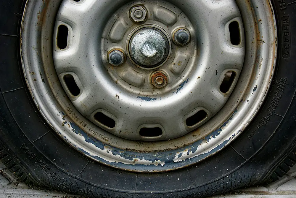 Curb damage · Complete restoration